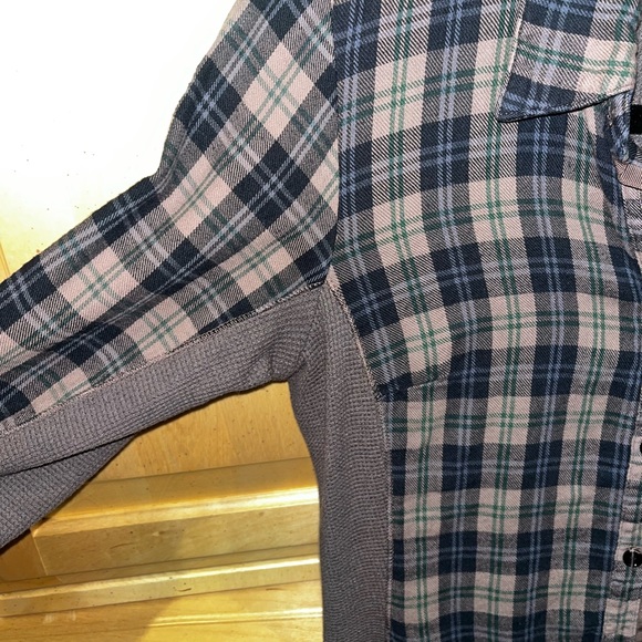 Splendid women’s small long sleeve multi color button down shirt - Picture 10 of 14